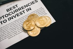 como hacer dinero con criptomonedas​ en 2025. Fotografia stock Pexels, diario sobre inversiones de criptomonedas